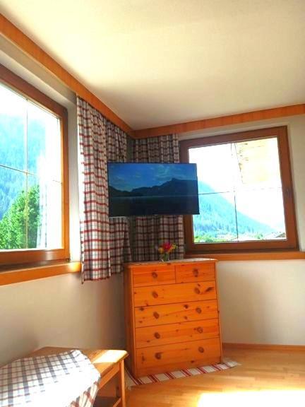 Apartment Fernerblick Neustift im Stubaital Bagian luar foto